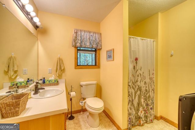 158 Alicia Lane, Blairsville, GA 30512