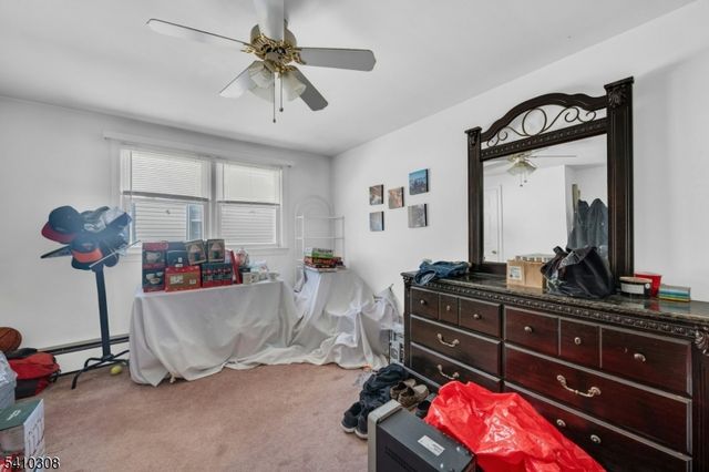 648 Milton Ave, Lyndhurst Twp., NJ 07071