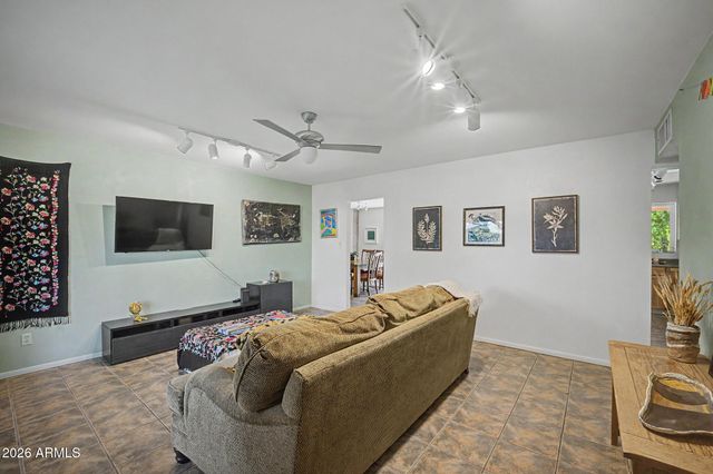 8243 E Monte Vista Road, Scottsdale, AZ 85257