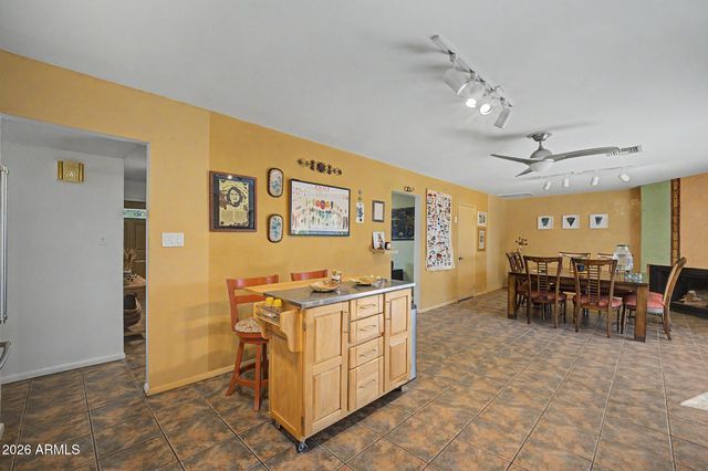 8243 E Monte Vista Road, Scottsdale, AZ 85257