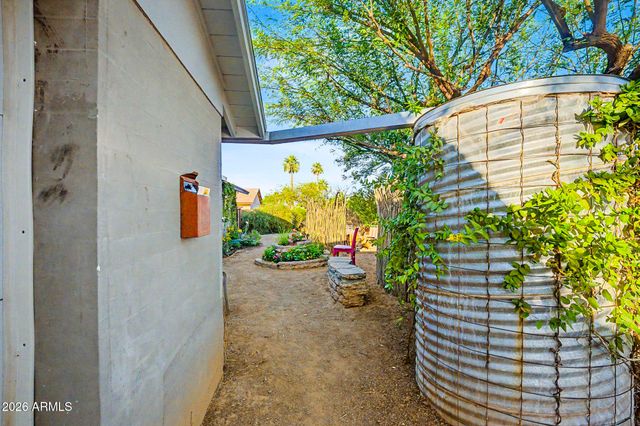 8243 E Monte Vista Road, Scottsdale, AZ 85257