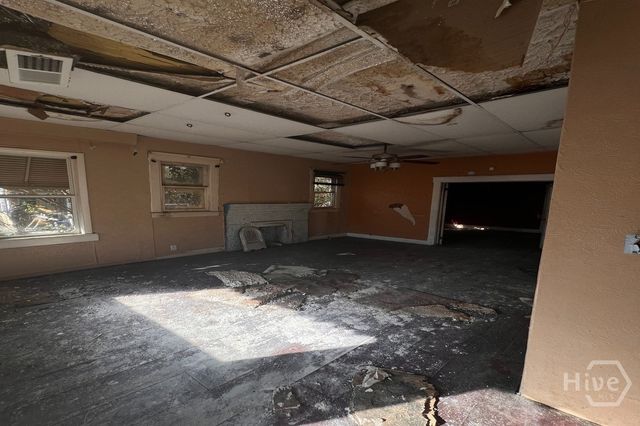 1228 E 39th Street, Savannah, GA 31404