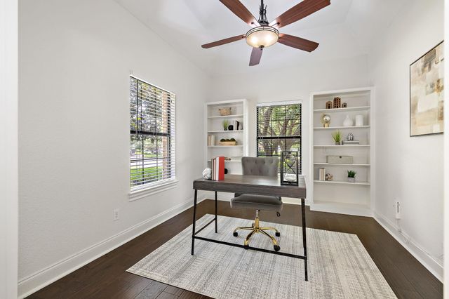 10 Oak VW, Round Rock, TX 78664
