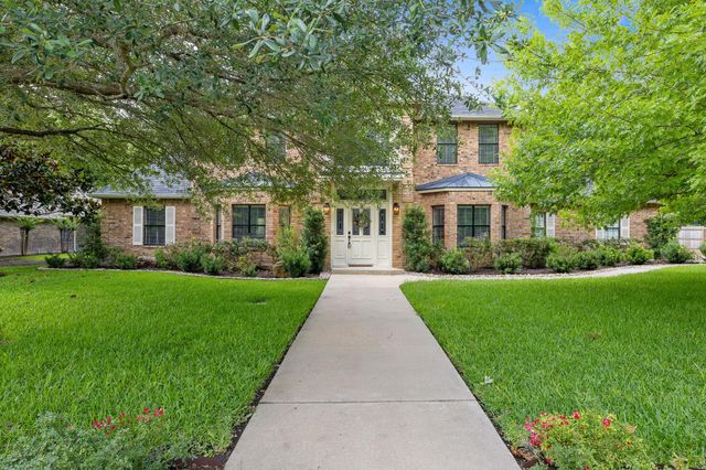 10 Oak VW, Round Rock, TX 78664