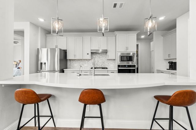 14542 Clementine Hall Drive, Conroe, TX 77302