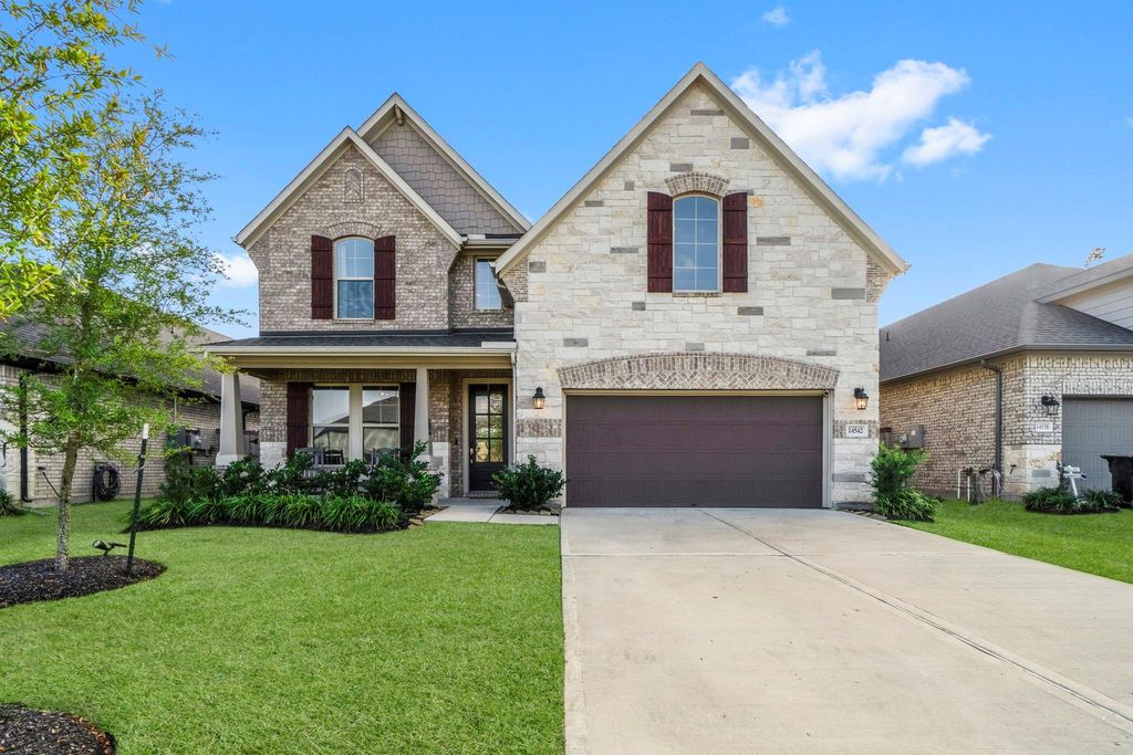 14542 Clementine Hall Drive, Conroe, TX 77302