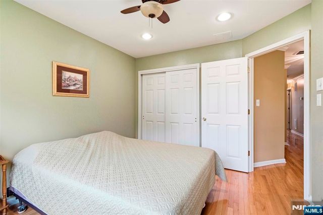16 Magnolia Way, North Haledon, NJ 07508