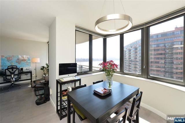 100 Carlyle Drive 14G-NORTH, Cliffside Park, NJ 07010