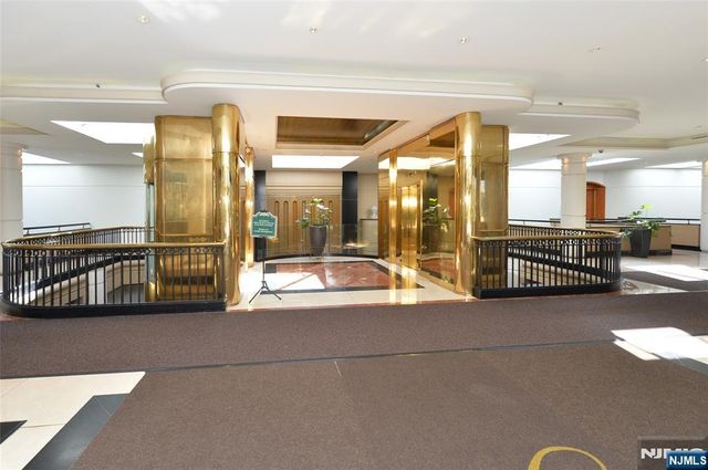 100 Carlyle Drive 14G-NORTH, Cliffside Park, NJ 07010