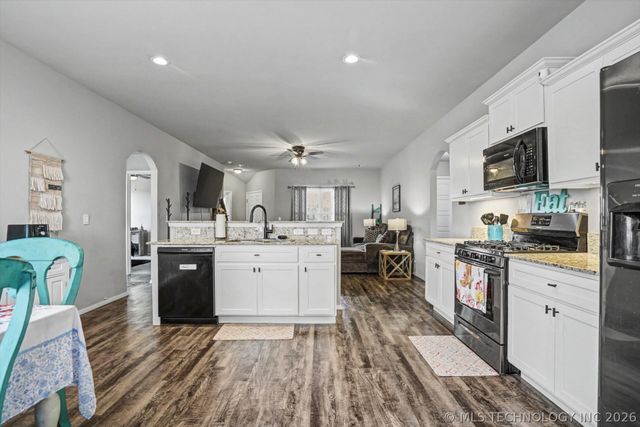 1313 E Toledo Street, Broken Arrow, OK 74012