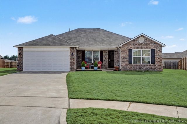 1313 E Toledo Street, Broken Arrow, OK 74012