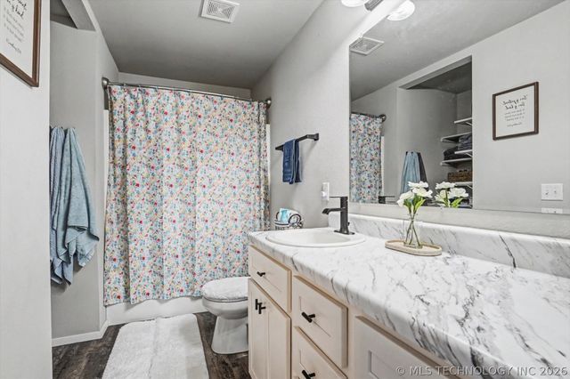 1313 E Toledo Street, Broken Arrow, OK 74012