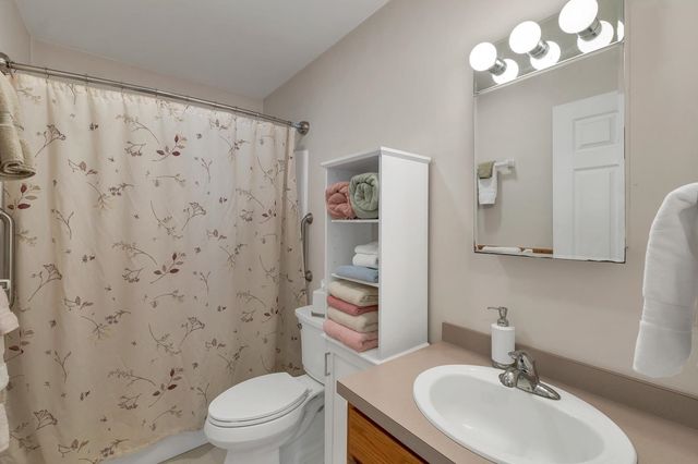5 Birch Lane, Tuftonboro, NH 03816