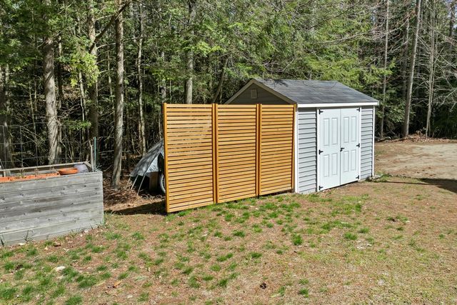 5 Birch Lane, Tuftonboro, NH 03816