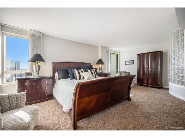 1020 15th St 42C, Denver, CO 80202