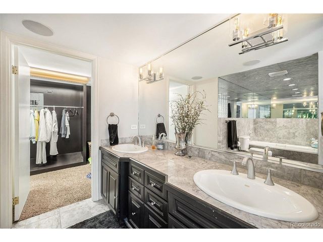 1020 15th St 42C, Denver, CO 80202