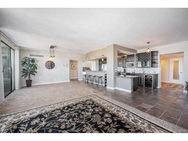 1020 15th St 42C, Denver, CO 80202