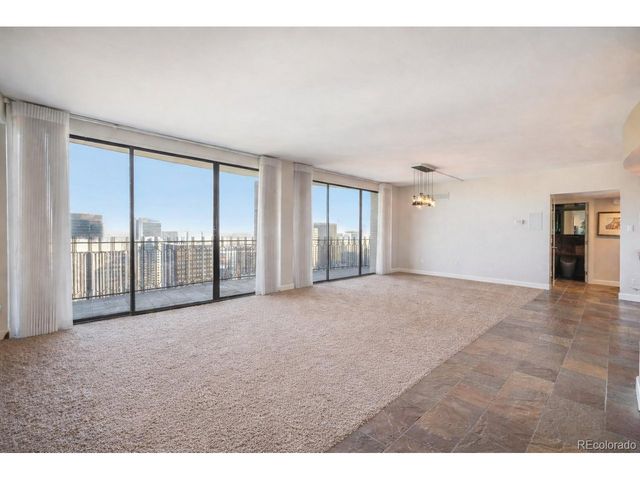1020 15th St 42C, Denver, CO 80202