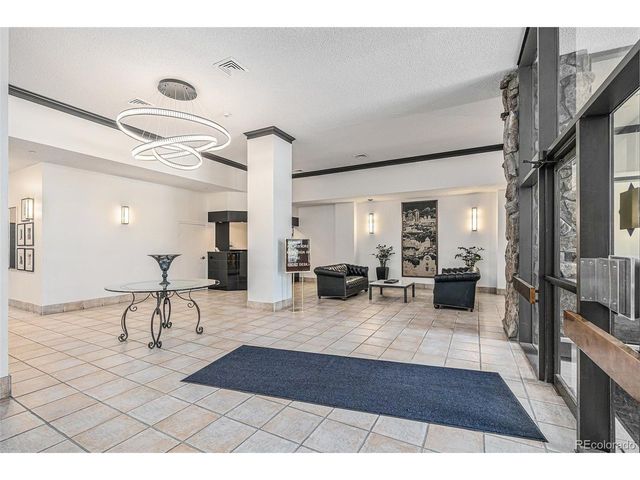 1020 15th St 42C, Denver, CO 80202