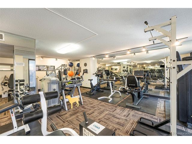 1020 15th St 42C, Denver, CO 80202