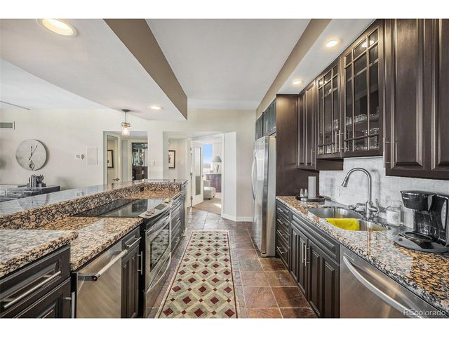 1020 15th St 42C, Denver, CO 80202