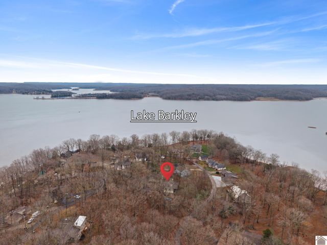 434 Bayshore Drive, Cadiz, KY 42211