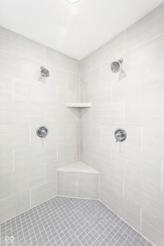 15002 Cantor Chase Crossing, Fishers, IN 46040