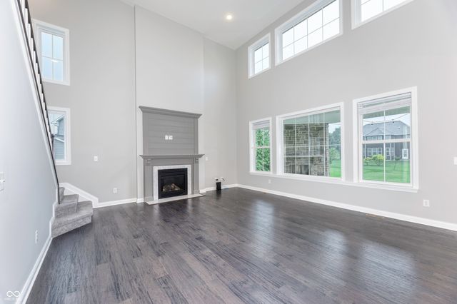 15002 Cantor Chase Crossing, Fishers, IN 46040