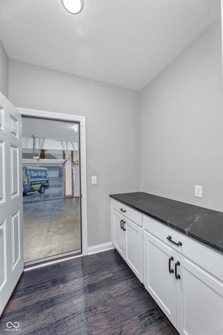 15002 Cantor Chase Crossing, Fishers, IN 46040