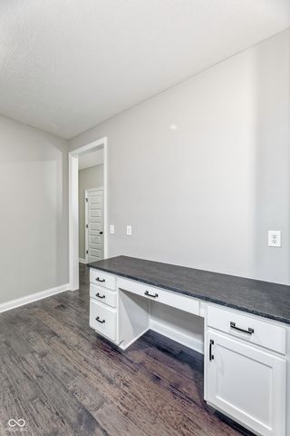 15002 Cantor Chase Crossing, Fishers, IN 46040