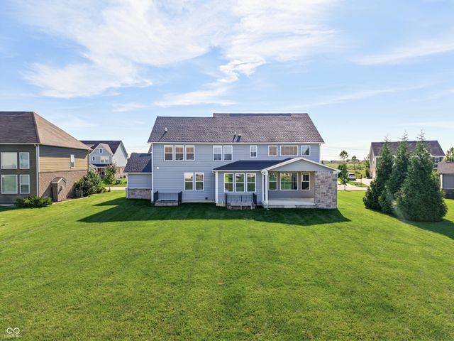 15002 Cantor Chase Crossing, Fishers, IN 46040