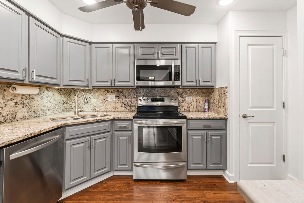 101 Lake Hinsdale Drive 108, Willowbrook, IL 60527 — photo 5