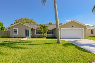 648 NE Maranta Terrado, Jensen Beach, FL 34957