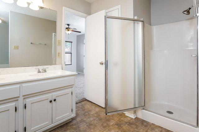 2320 Sundrop Court, Fort Worth, TX 76108