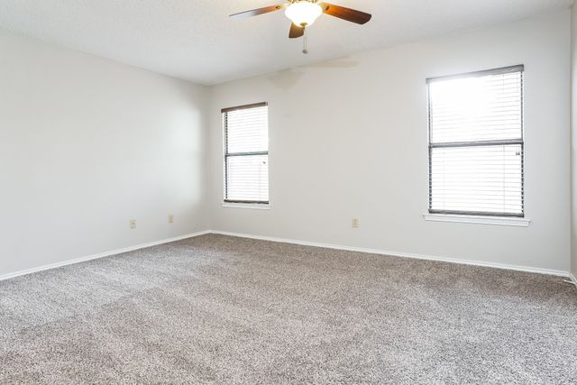 2320 Sundrop Court, Fort Worth, TX 76108