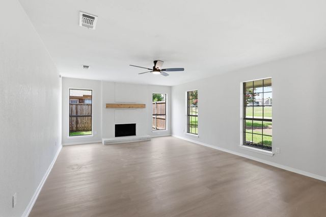 1516 Hendrick Drive, Plano, TX 75074