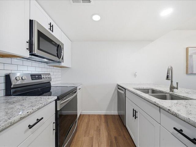 4 Fort Scott Lane W, Afton, OK 74331