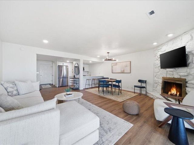 4 Fort Scott Lane W, Afton, OK 74331