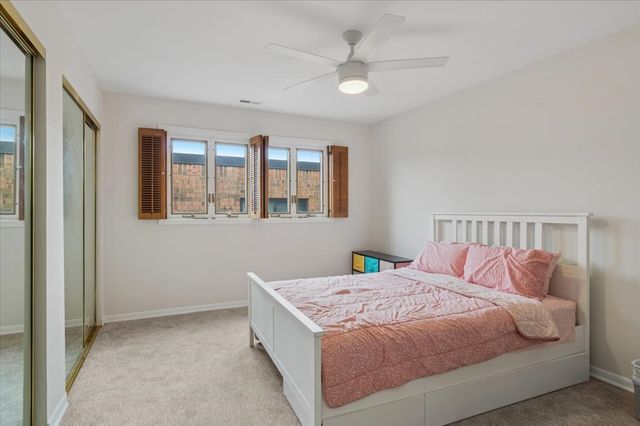 1010 N Harlem Avenue 504, River Forest, IL 60305