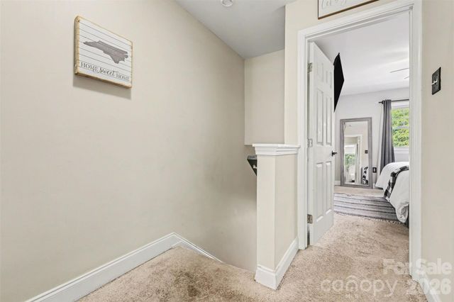 1201 Green Oaks Lane, Charlotte, NC 28205