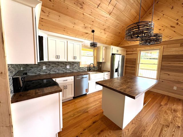 443 Pumpkin Creek Circle, Jamestown, KY 42629