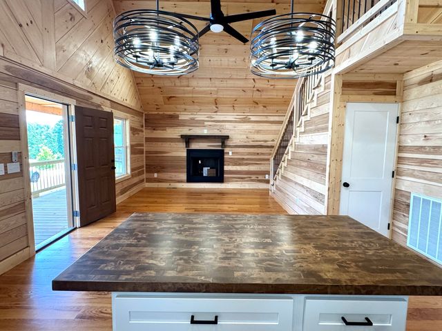 443 Pumpkin Creek Circle, Jamestown, KY 42629