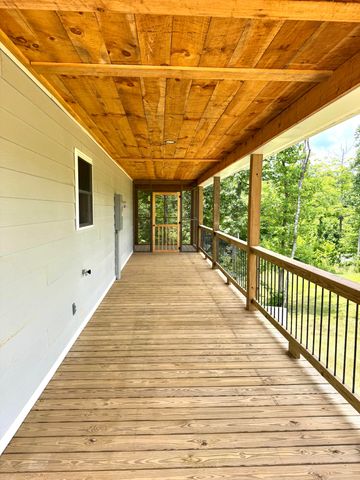 443 Pumpkin Creek Circle, Jamestown, KY 42629