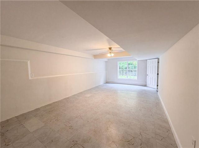 1555 Rose Pointe Drive, Loganville, GA 30052