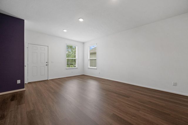 350 Shady Cedar Hill Lane, Willis, TX 77378