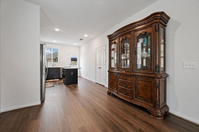 350 Shady Cedar Hill Lane, Willis, TX 77378