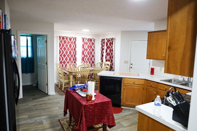 518 Melanie Dr, Lebanon, TN 37087