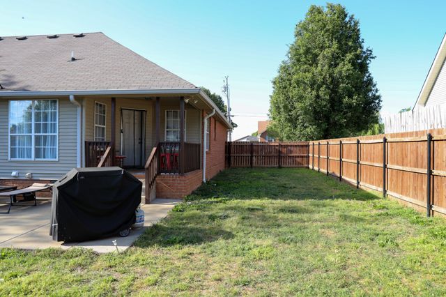 518 Melanie Dr, Lebanon, TN 37087