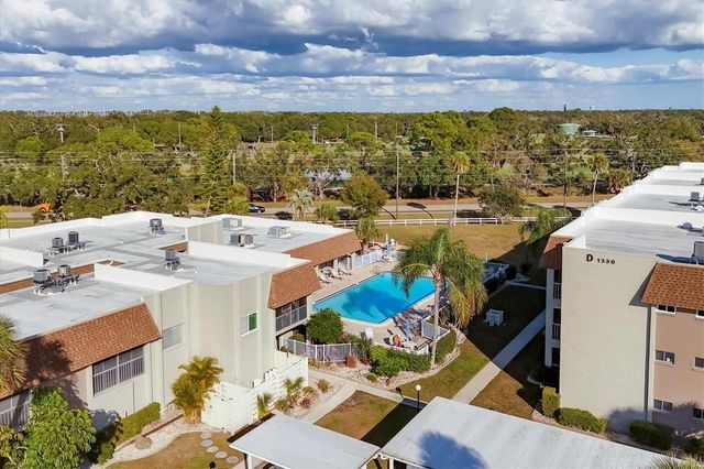 1310 GLEN OAKS DRIVE E 285E, Sarasota, FL 34232