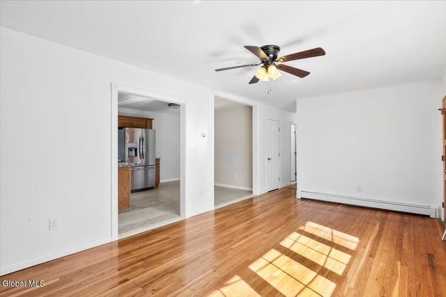 82 N Lincoln Street, Schaghticoke, NY 12118